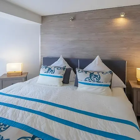 Maarhoehe Apartman Schalkenmehren