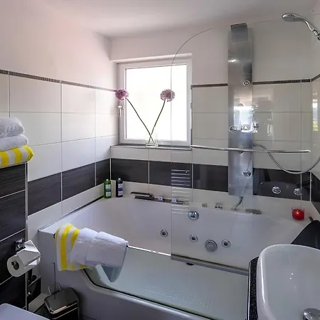 Apartman Maarhoehe Schalkenmehren
